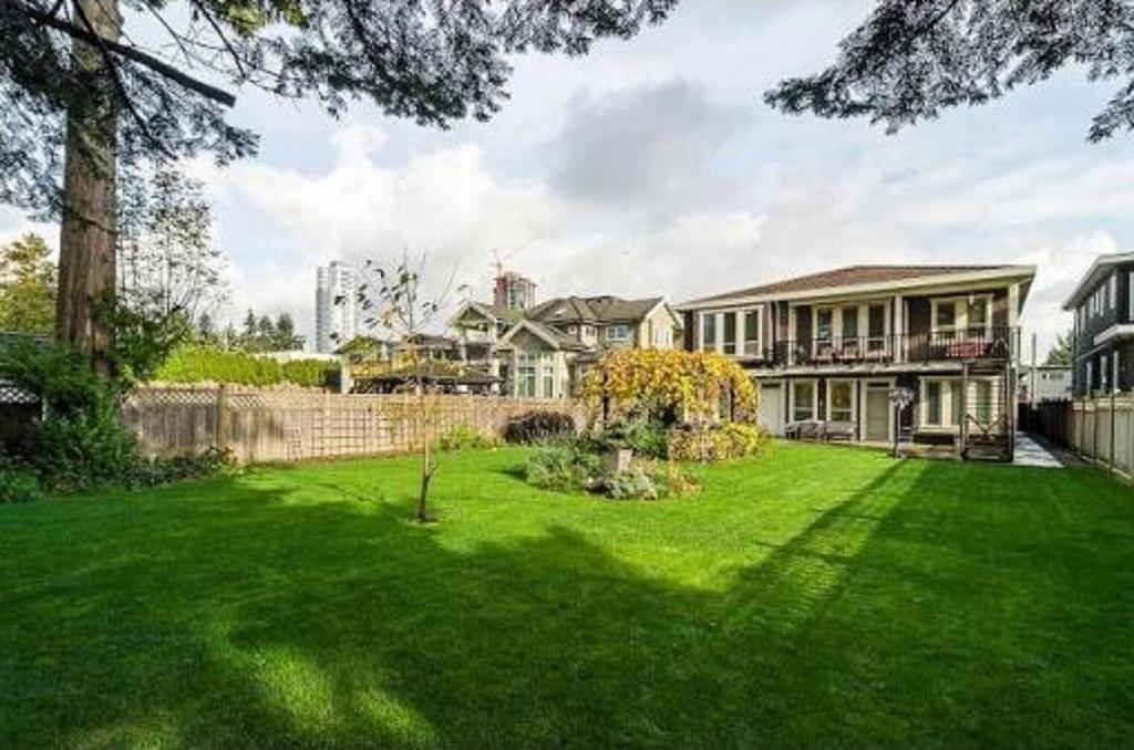 Imperial House Bed & Breakfast Burnaby